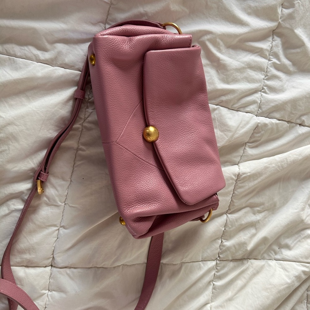 Vince Camuto NWOT Leather Meda Flap Crossbody in Cosmetic Pink